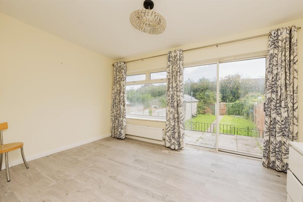 Before Refurb Livingroom